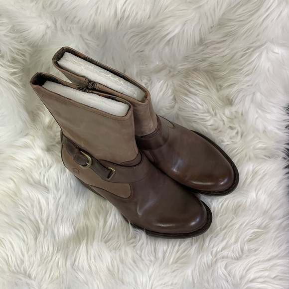 NEW Born Women's Espresso Dark Brown Combo Nevica Leather Boots Size 7 - Picture 2 of 10